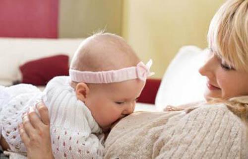 宝宝肚子咕噜咕噜响是怎么回事 宝宝肚子咕噜咕噜响还放屁怎么办