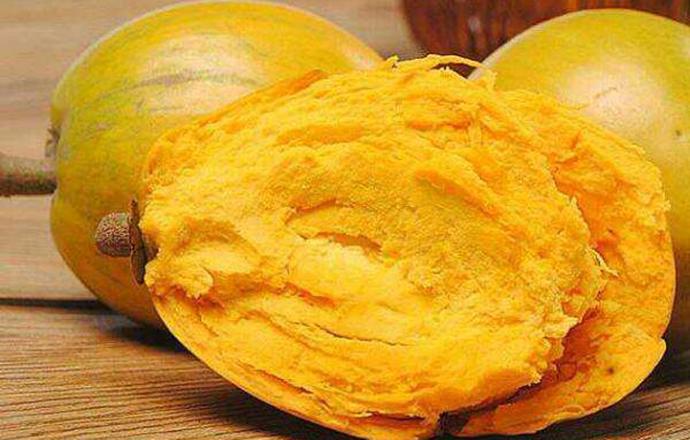 蛋黄果的功效是怎样 蛋黄果怎么吃好吃