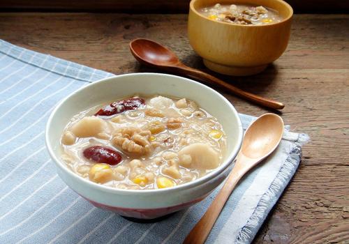 减肥期间晚餐吃什么最好 减肥期间晚餐吃什么最好吃