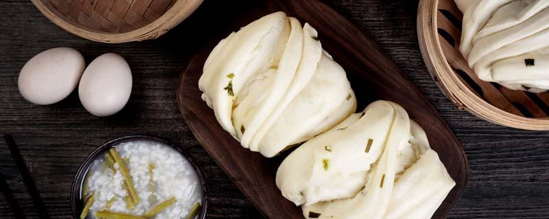 花卷葱花怎么保持绿色（花卷的葱花如何保持绿色）