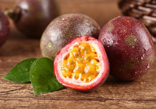 百香果和白糖可以一起吃吗 百香果和白糖可以一起吃吗