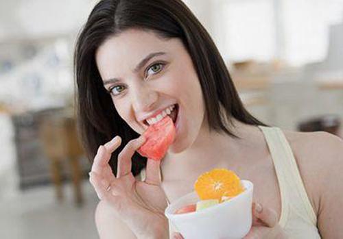 饭后不能做什么（饭后不能做什么检查）