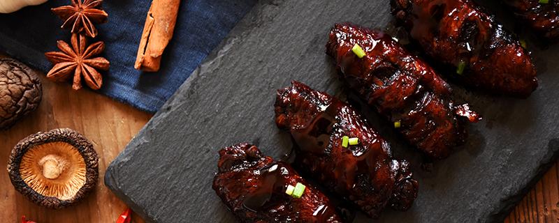 可乐鸡翅收汁要多久（可乐鸡翅收汁要多久才能熟）