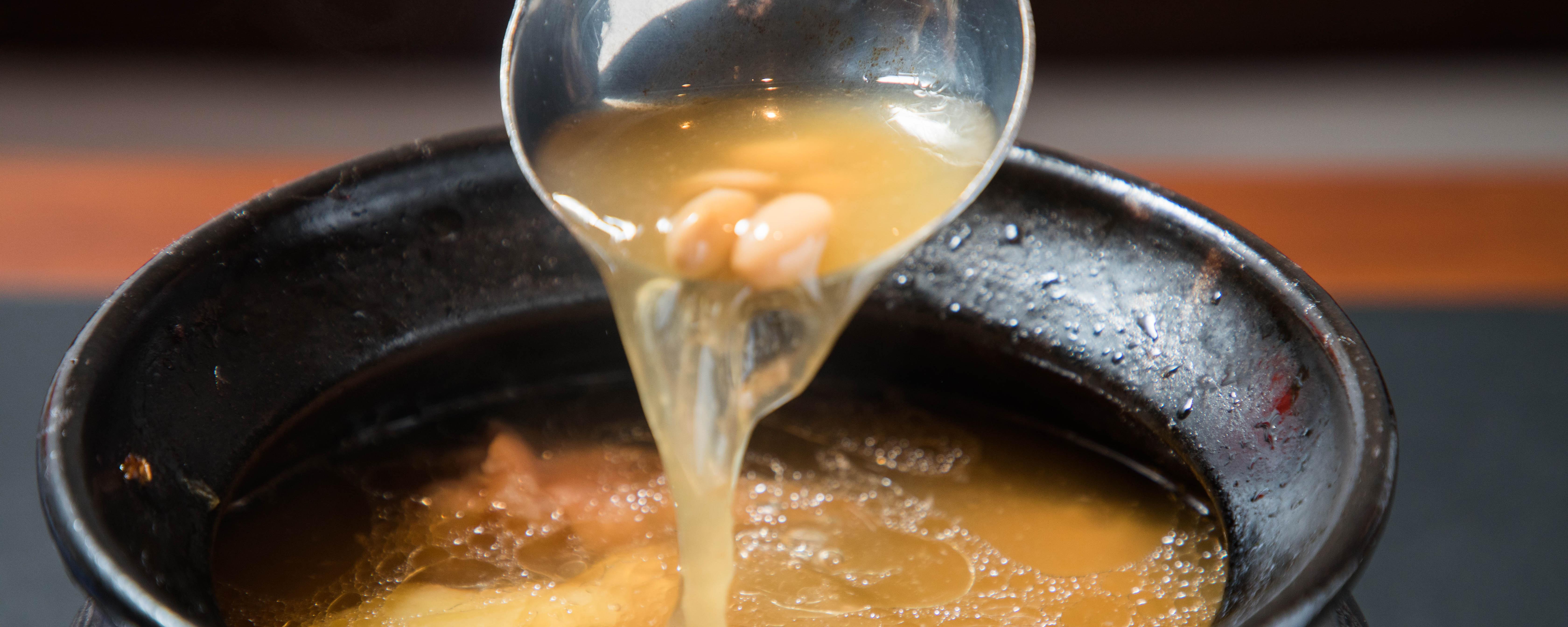 太子参煲汤的功效与作用（猴头菇太子参煲汤的功效与作用）