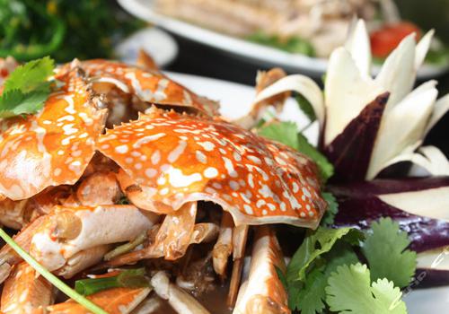 螃蟹吃了会回奶吗 螃蟹吃了会回奶吗是真的吗