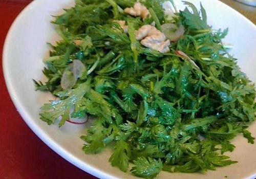 凉拌柳蒿芽
