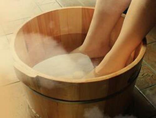 泡脚正确方法 纯牛奶泡脚正确方法
