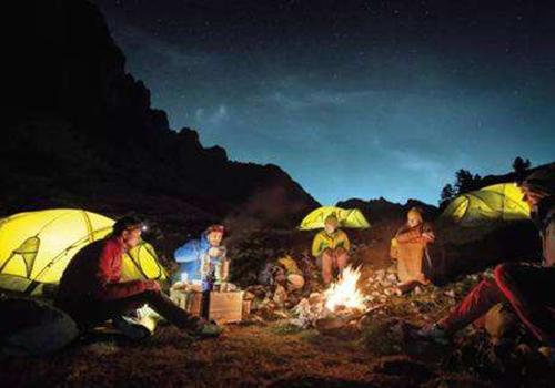 冲锋衣不透气怎么解决 冲锋衣透气性差怎么办