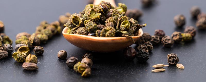 花椒里面的黑子能吃吗 花椒里面的黑子能吃吗图片