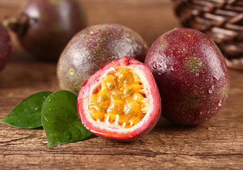 宝宝吃百香果会上火吗（宝宝吃百香果会上火吗怎么吃）