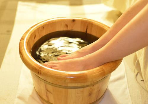 泡脚怎么泡比较好(泡脚要怎么泡比较好)