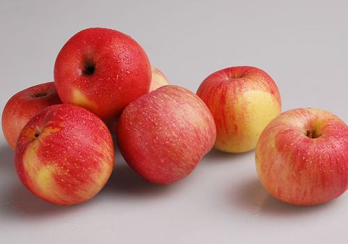 吃苹果有什么好处 女人吃苹果有什么好处