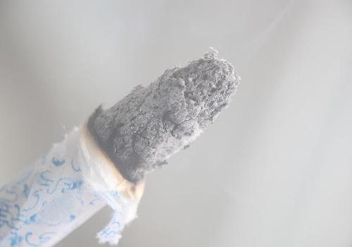 艾灸灰的功效与作用（灸灰有什么功效）