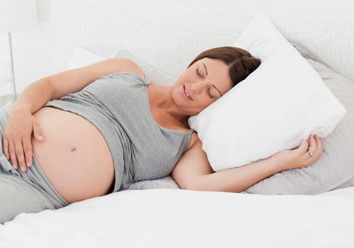 孕妇夏天可以吹空调吗（夏季孕妇可以吹空调吗）