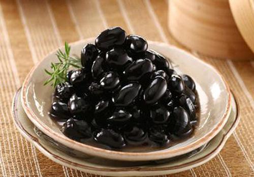 生黑豆泡醋