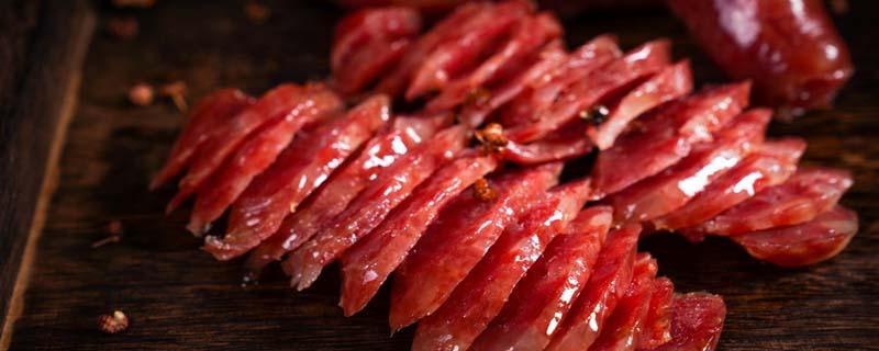 香肠灌好为什么要用热水烫一下（刚灌香肠怎么烫）