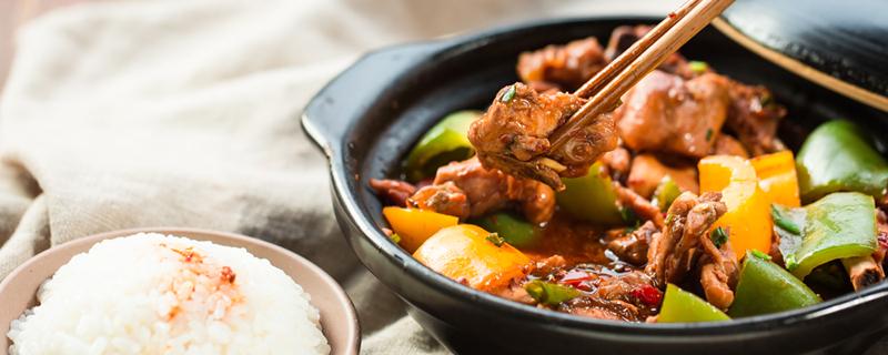 白果炖鸡的功效与作用 白果炖鸡的功效与作用海天名城顺丰快递