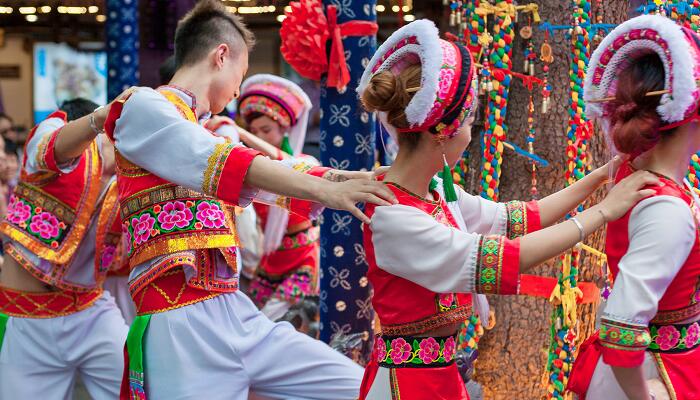 刀杆节是哪个民族的节日 刀杆节什么民族的节日