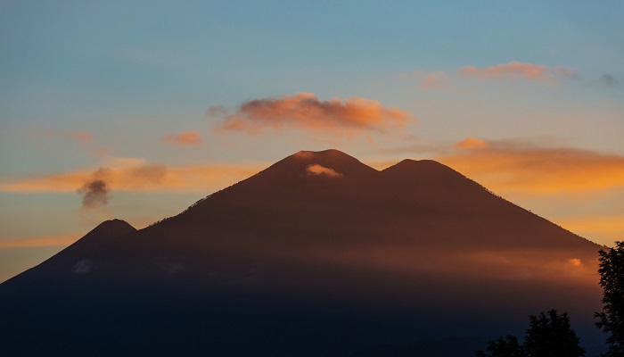 火山爆发的原因 火山爆发是什么原因