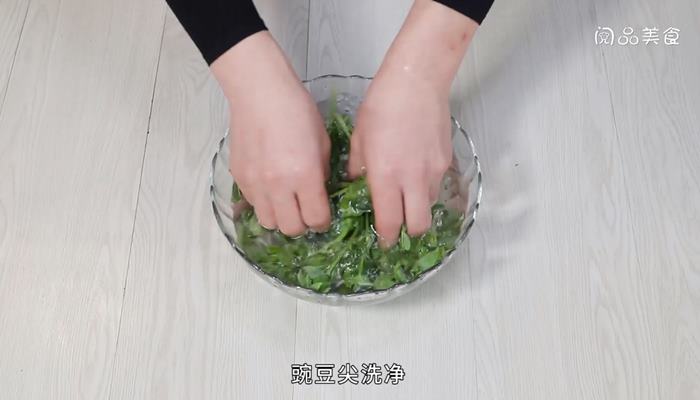 云南酸菜豌豆尖怎么做 云南酸菜豌豆尖的做法