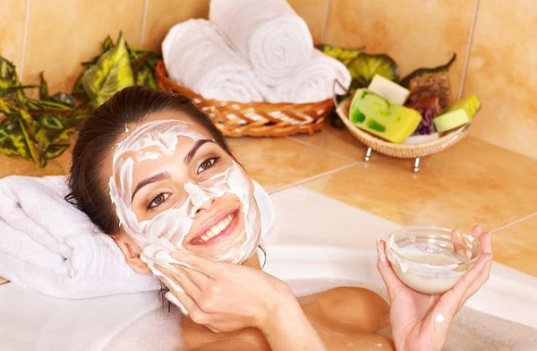 珍珠粉酸奶面膜有什么用 珍珠粉酸奶面膜功效