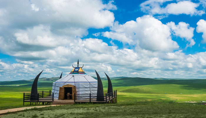 蒙古帝国是由谁一手建立的 蒙古国是成吉思汗哪年建立的