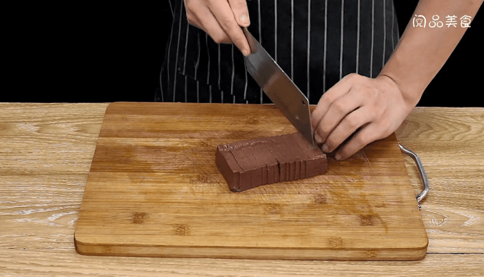 青红椒炒猪血 青红椒炒猪血怎么做好吃