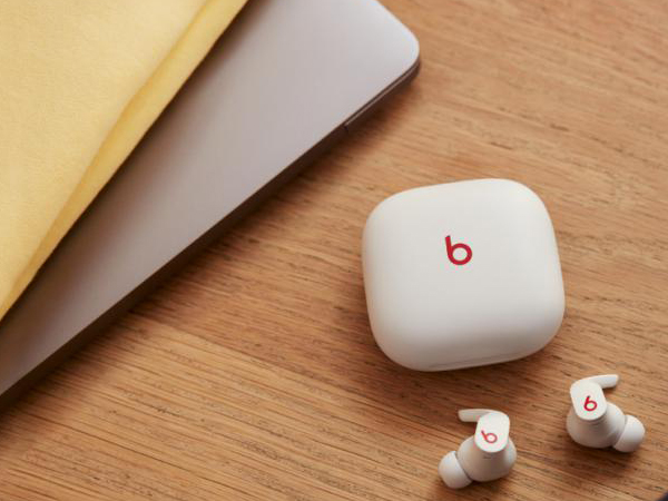 beatsfitpro可以连电脑吗