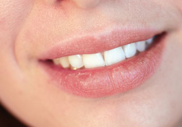 nars唇膏笔怎么削 nars唇膏笔使用注意事项