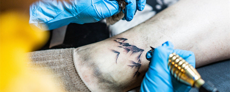 如何清洗去掉身上的纹身  如何才能清洗去掉身上的纹身