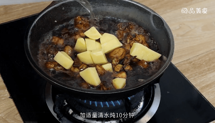 鸡肉炖土豆 鸡肉炖土豆的做法