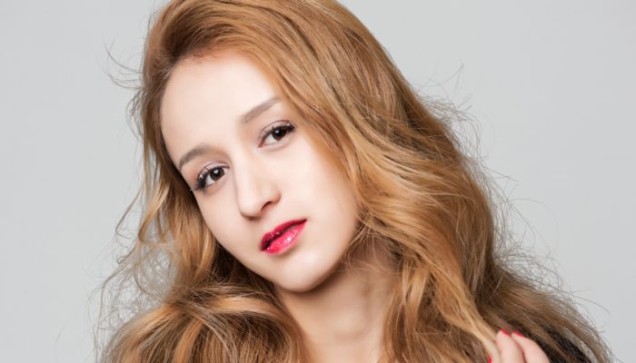 雅诗兰黛420适合年龄 雅诗兰黛420口红色号适合哪个年龄