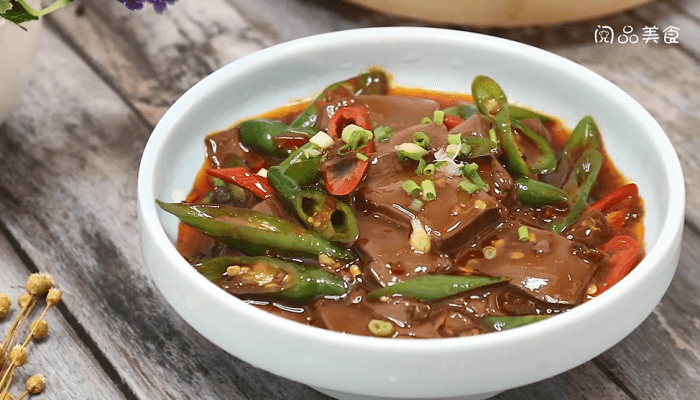 青红椒炒猪血 青红椒炒猪血怎么做好吃