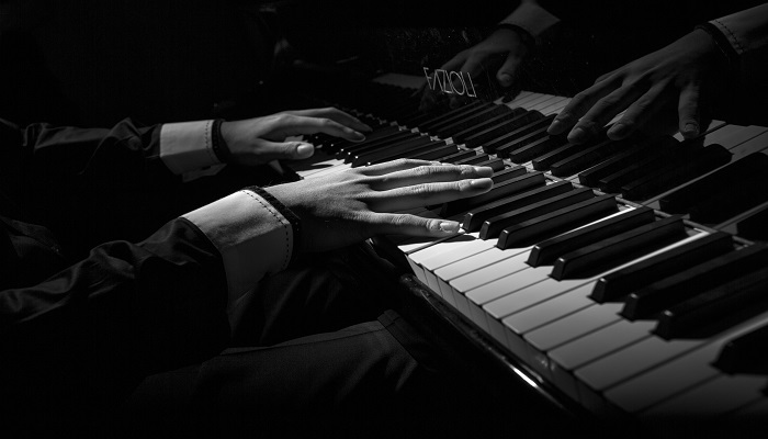 钢琴黑白键宽度是多少 钢琴黑白键宽度分别是多少