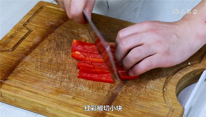 清炒秋葵菱角的做法 清炒秋葵菱角怎么做