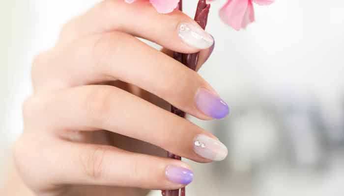 全贴甲片要不要打磨  全贴甲片需要打磨吗