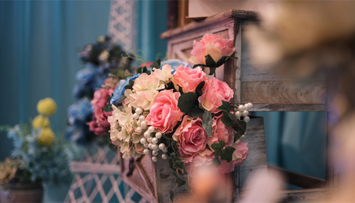 圣诞节送女生什么礼物好 圣诞节送给女生什么礼物