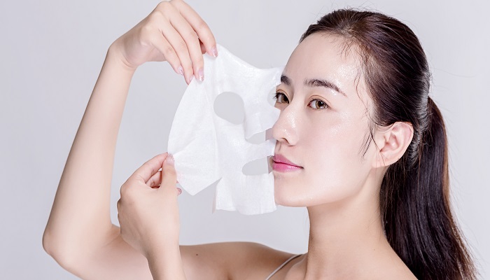 蒸完脸后是否可以敷面膜 蒸完脸可以敷面膜吗