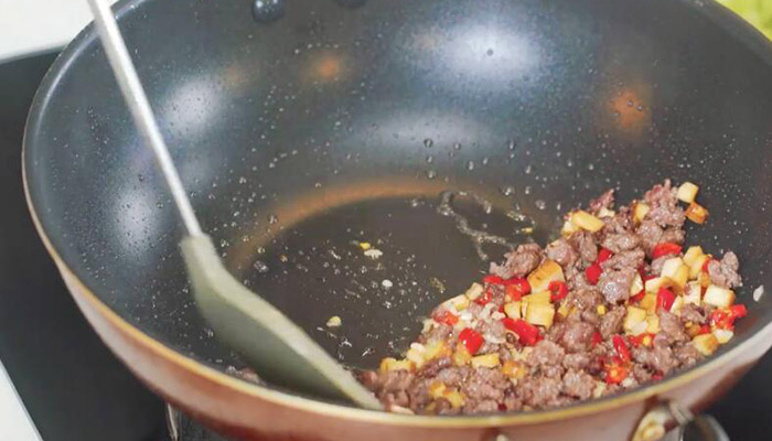 牛肉辣椒酱的做法 牛肉辣椒酱怎么做
