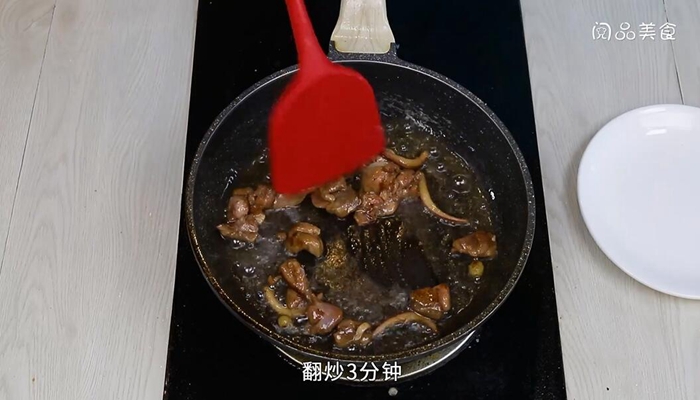 土豆配鸡肉的做法 土豆配鸡肉怎么做