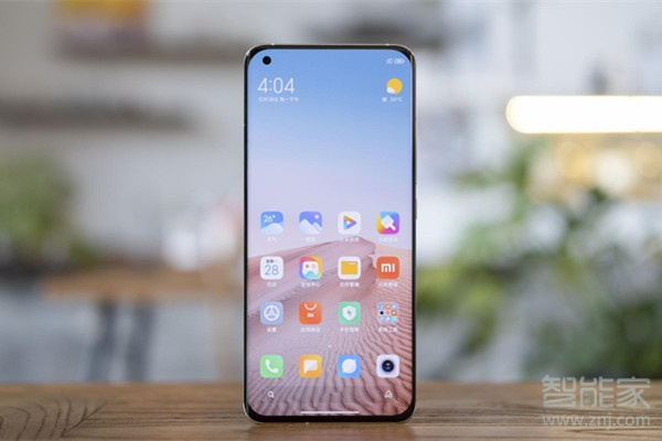 小米11出厂是否贴膜