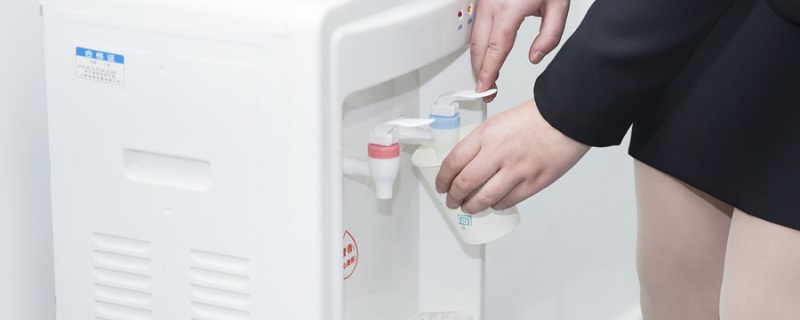 饮水机漏水 饮水机漏水的原因