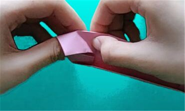 爱心盒子的折法