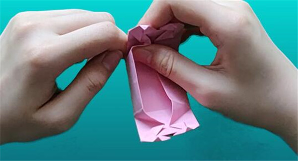爱心盒子的折法