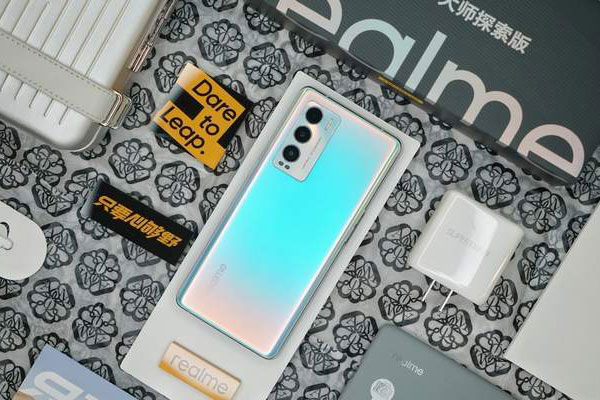 realme真我GT大师探索版机身尺寸