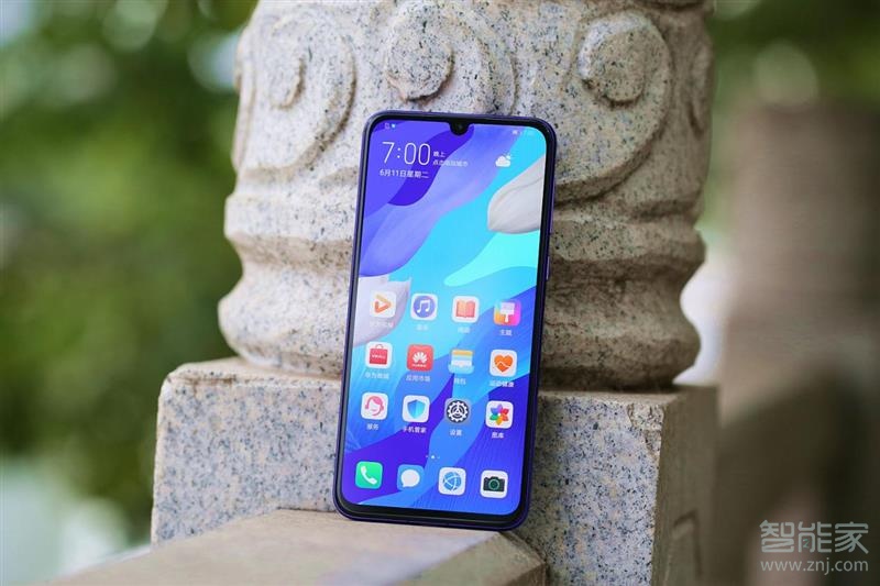 华为nova5pro有没有耳机孔