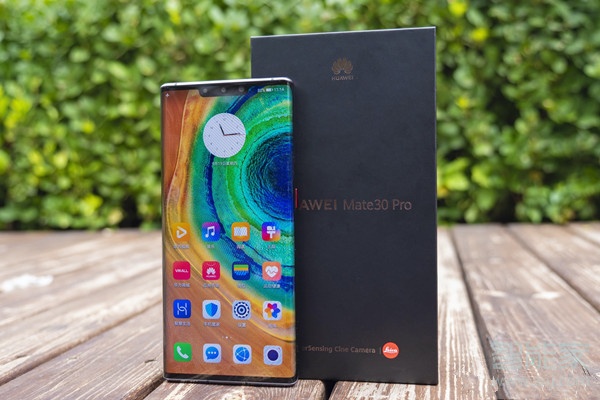 华为mate30pro尺寸大小