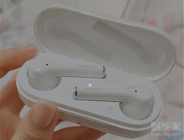 荣耀耳机flypods3怎么配对