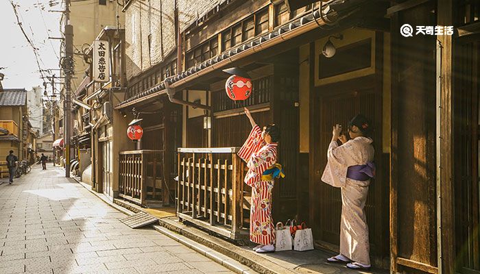 和服是哪个国家的服装 和服属于哪个国家