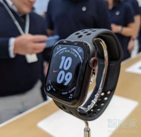 Apple Watch Series 5怎么保养表带